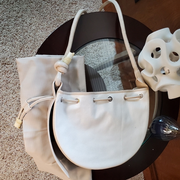 Behno INA CANVAS AND LEATHER SHOULDER BAG - Picture 5 of 11